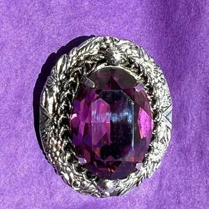 Vintage Women’s Purple Stone Set in Silver Tone Brooch Pendant